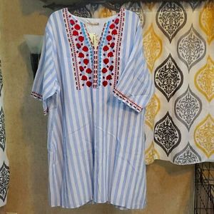 Southern stitch embroidered dress NWT